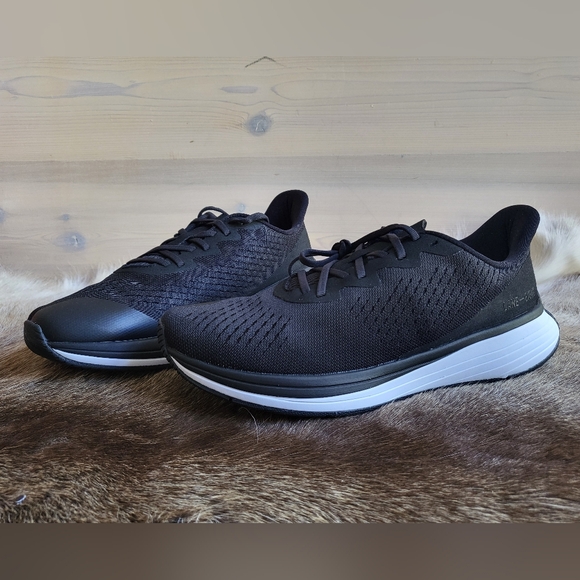 NIB Lane Eight Relay Trainer Women's US 9 Black - Picture 2 of 11
